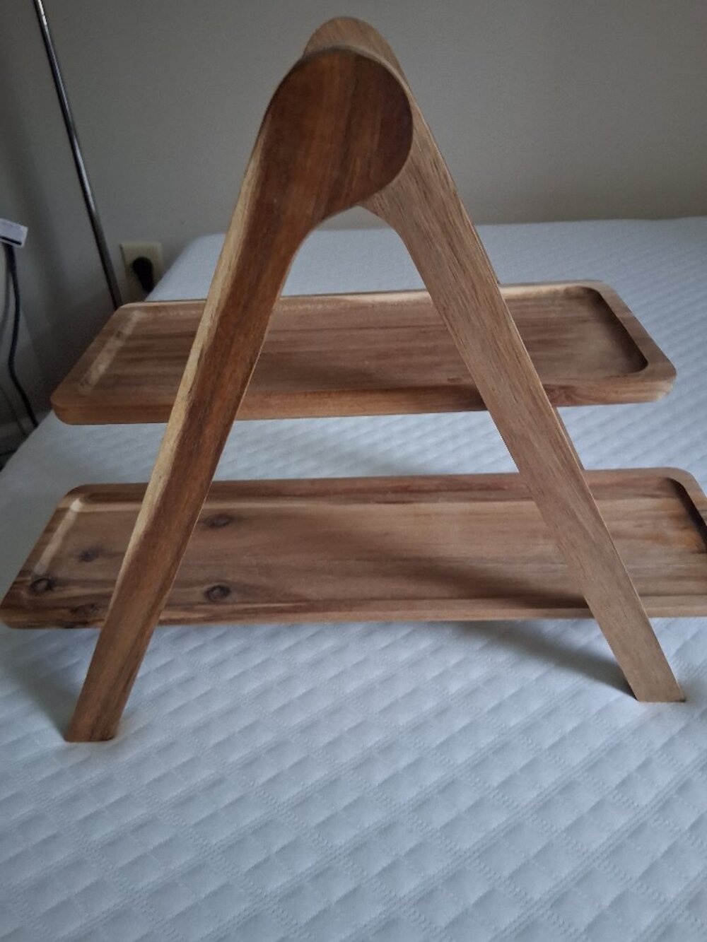 wooden better home and garden cup cake stand